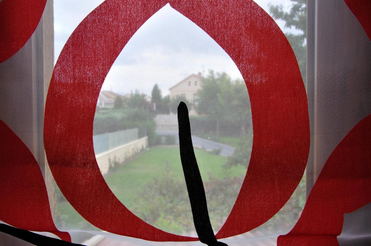 Hospederia Gemma Hotel La Lastrilla Bagian luar foto